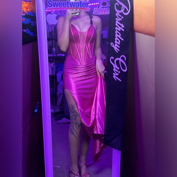 Hot pink prom dress and matching shoes! - Picture 3 of 5